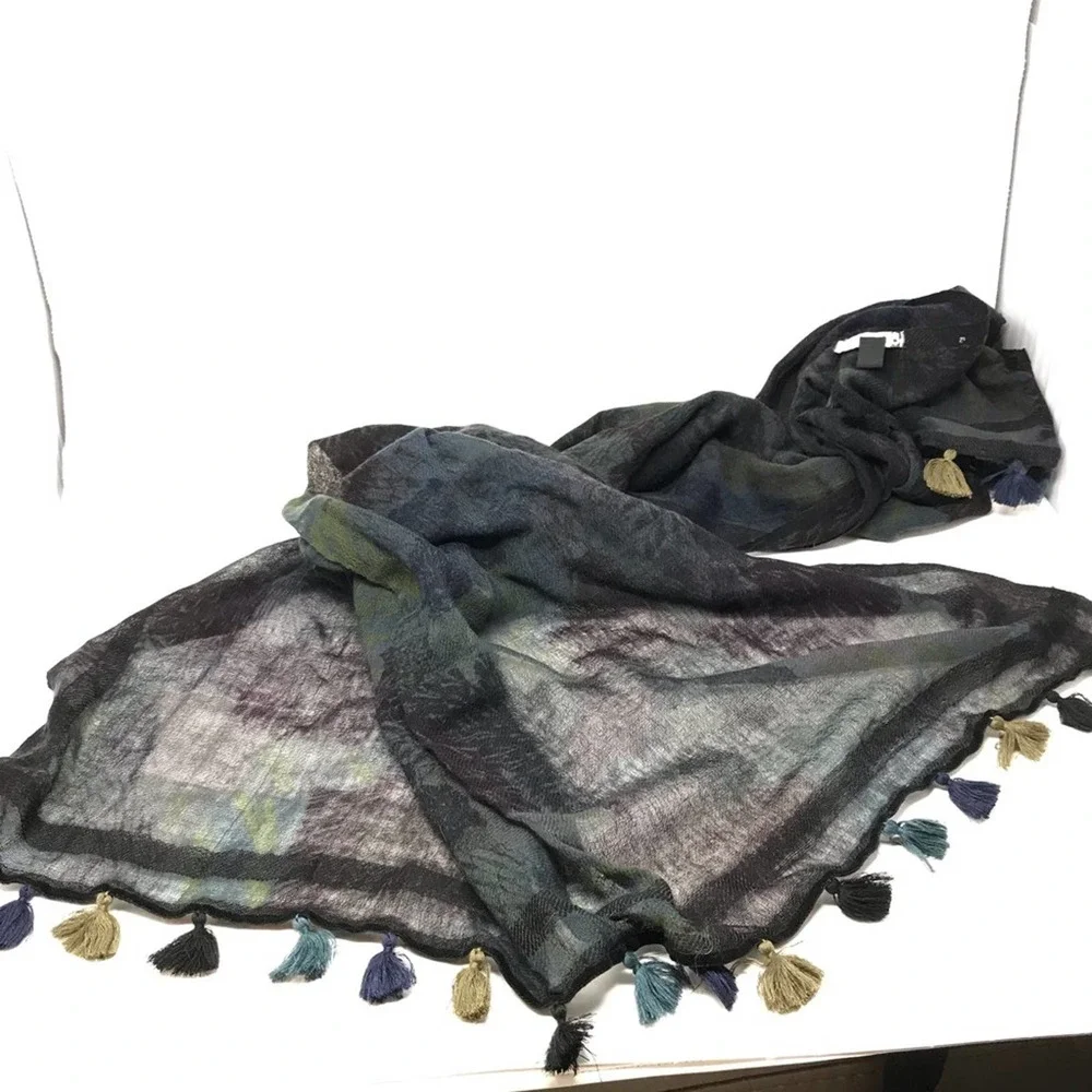 Amet & Ladour Scarf Sheer Green Black Print - Picture 6 of 8